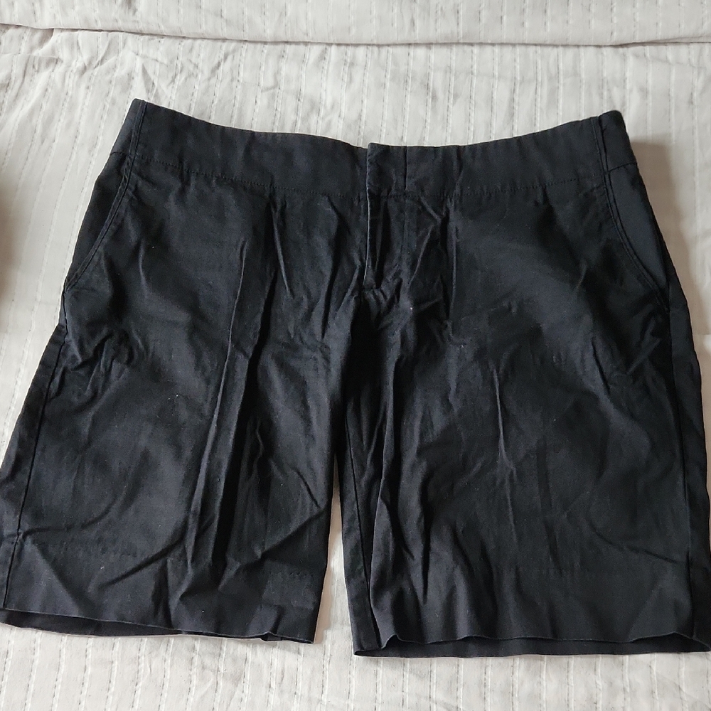 Gap Classic Black Shorts6